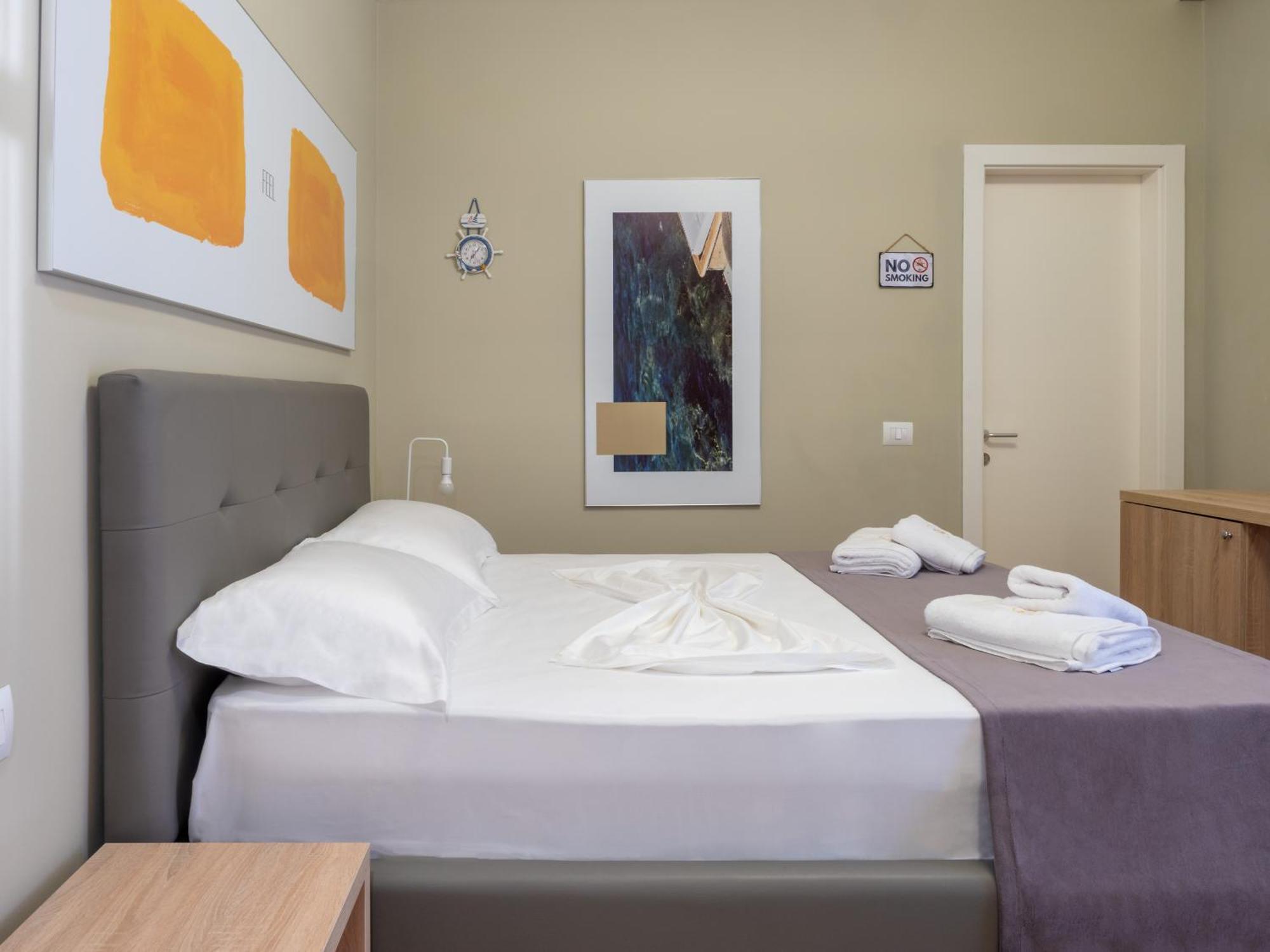 Nia Boutique Hotel By Rapo'S Resort Himarë Dış mekan fotoğraf