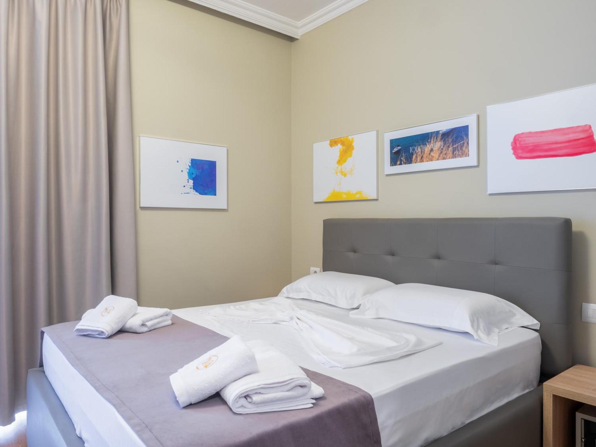 Nia Boutique Hotel By Rapo'S Resort Himarë Dış mekan fotoğraf