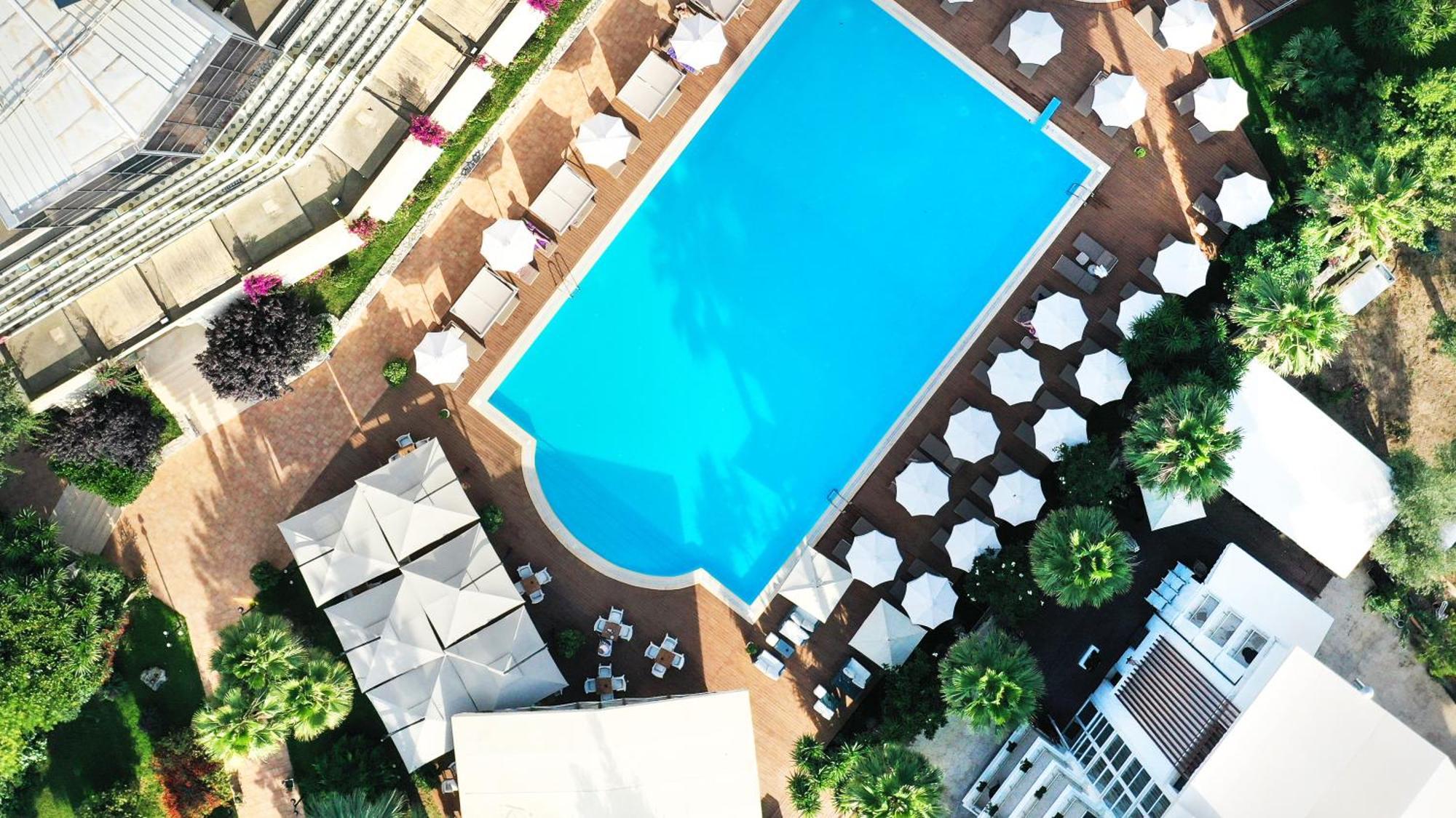 Nia Boutique Hotel By Rapo'S Resort Himarë Dış mekan fotoğraf