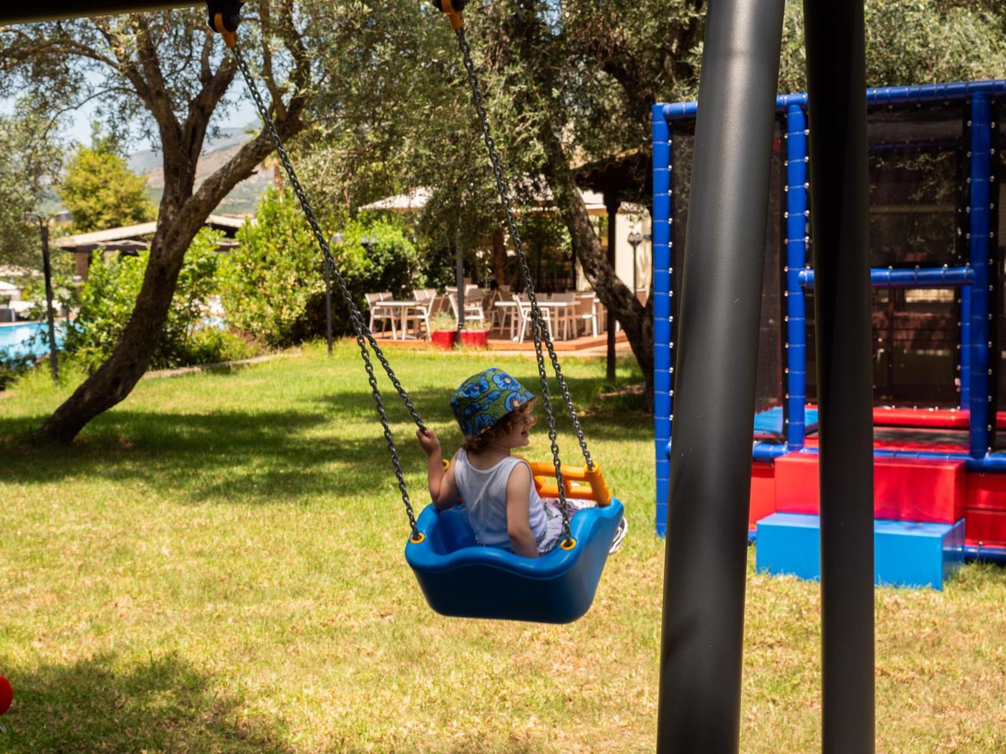 Nia Boutique Hotel By Rapo'S Resort Himarë Dış mekan fotoğraf